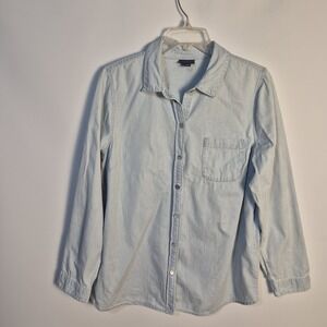 J Jill W M Light Wash Deniim Button Front Shirt Long Sleeve Chambray Top